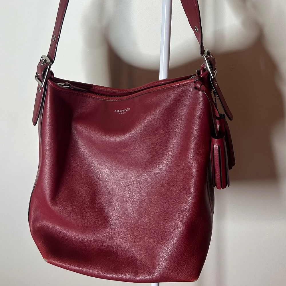 EUC red coach bucket bag